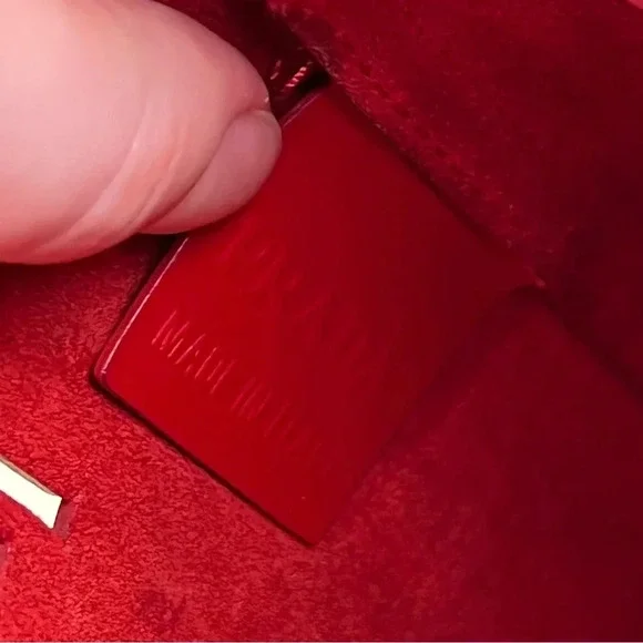 Rare Prada Red Leather Cut Out Tote Shopper - Picture 7 of 7